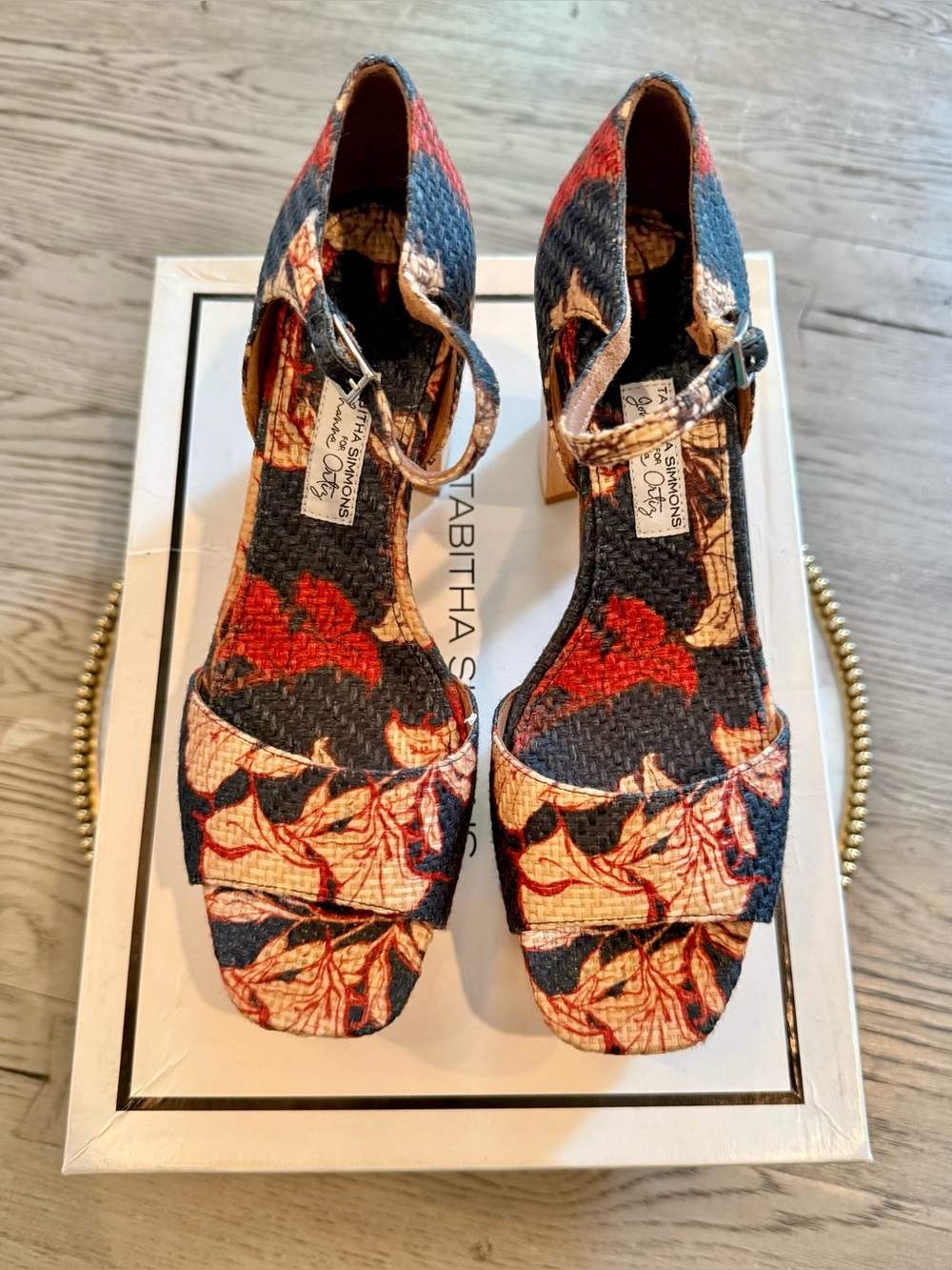 Tabitha Simmons LUXURY DESIGNER Floral Platform Sandals | Sz.EU 37/US 6.5 (NWB) - Picture 6 of 10